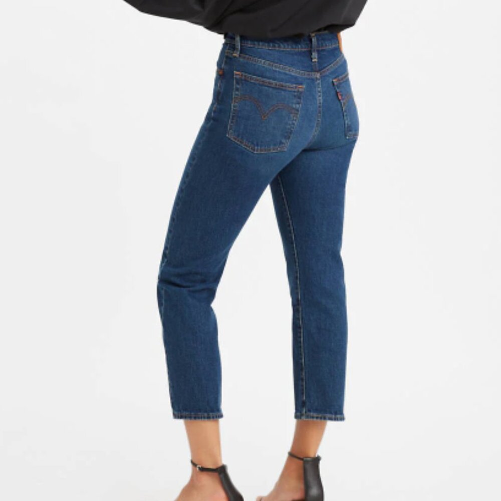 Levi's - Picture 3 of 3